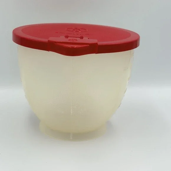VTG Tupperware Batter Mixer Dispenser Pitcher 4 Cup Red Lid Kitchen - Picture 4 of 8
